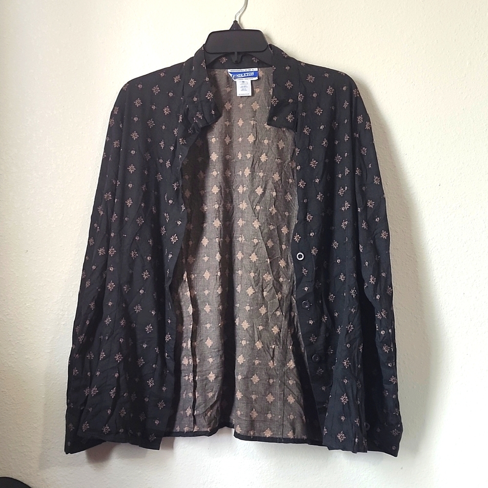 Pendleton long sleeve shirt. Size 14.